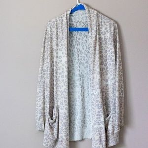 Aritzia Wilfred Flaubert Silk/Cashmere Cardigan